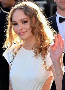 lily rose depp wikipedia.